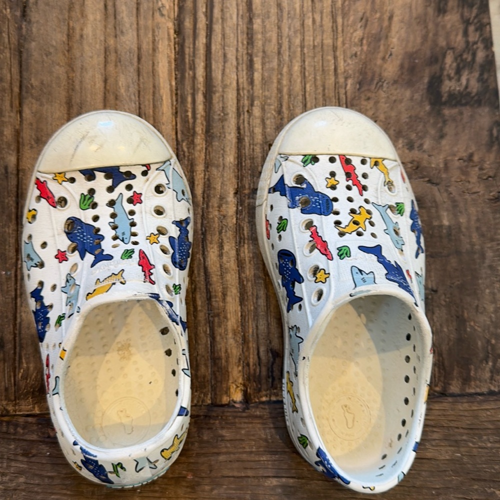 Native Shoes (kids) with colorful shark print. Size C7.